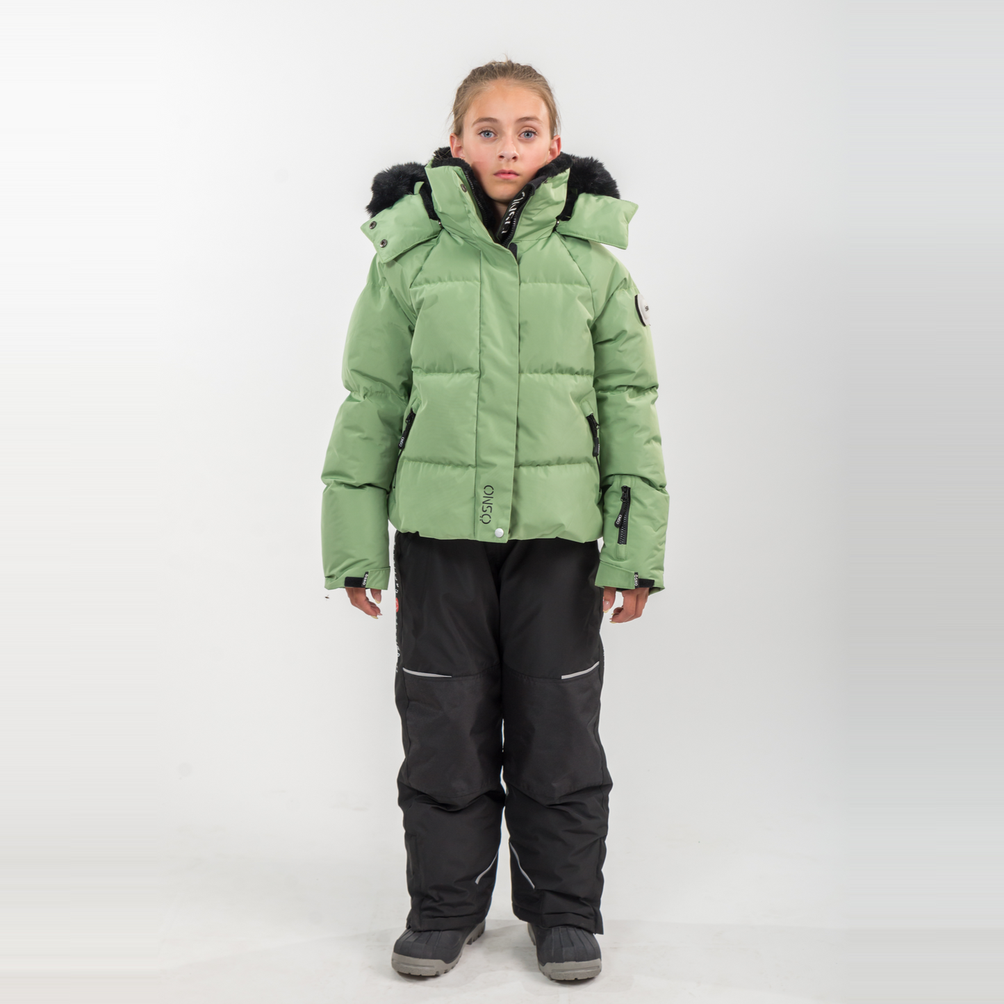 Nikki’s Cropped Ski Jacket & Pants Snowsuit