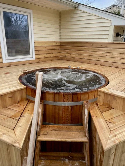 Fluid Float Colonial Cedar Hot Tub