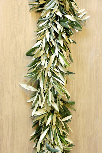 Fresh Garland Table Runner  - Eucalyptus, Baby' Breath, Ruscus
