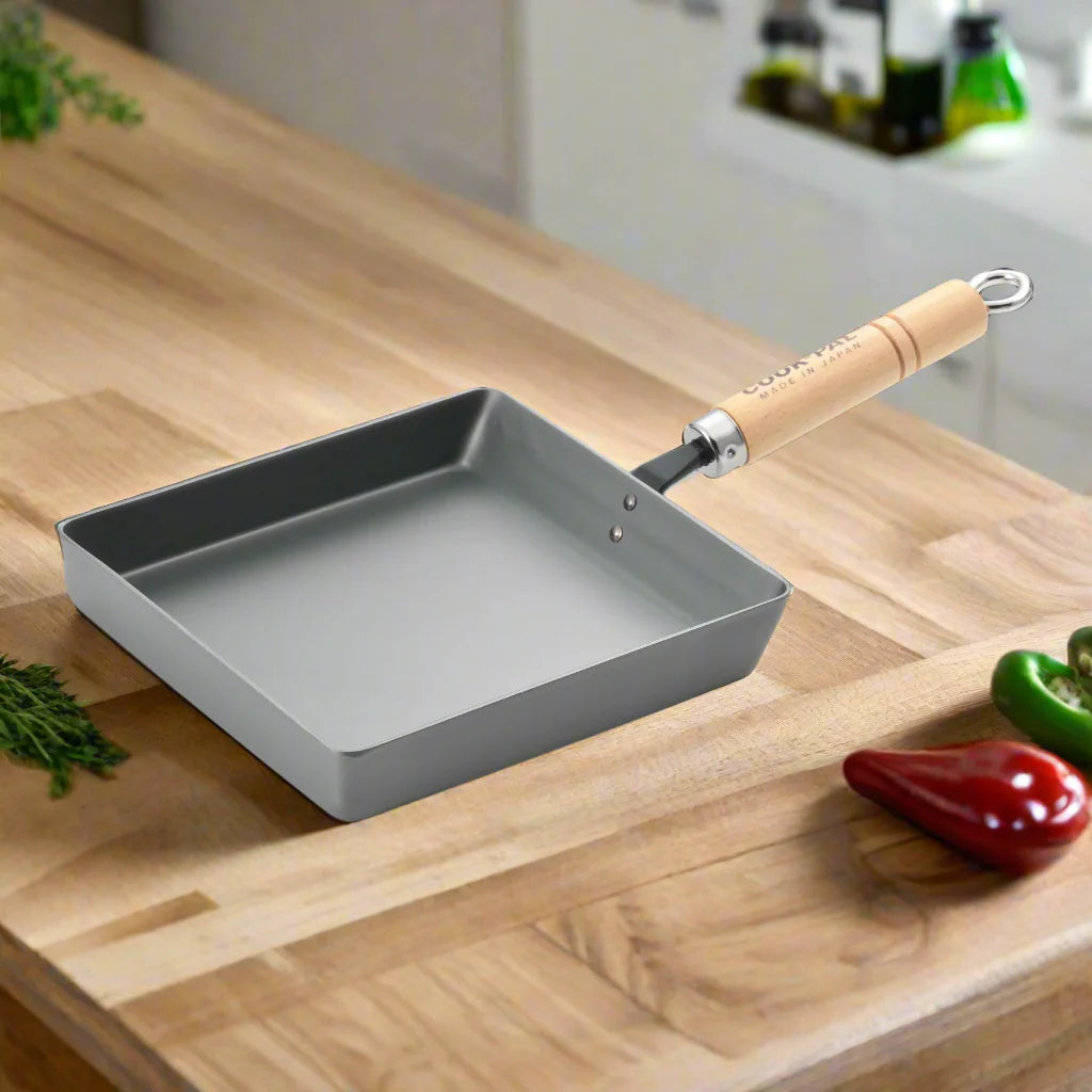 Yoshikawa Cook-Pal Ren Rolled Egg/Omelet  Pan (Large)– Nitrided Carbon Steel, Made in Japan