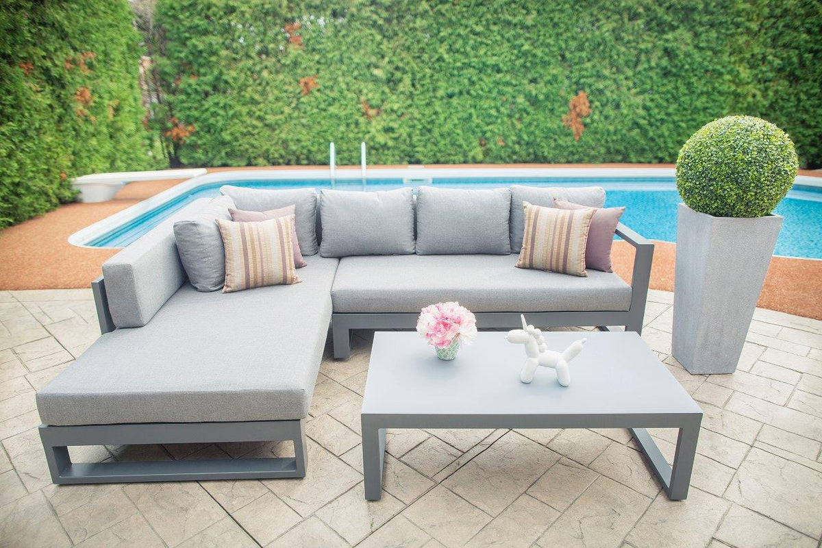 Oasis Sectional