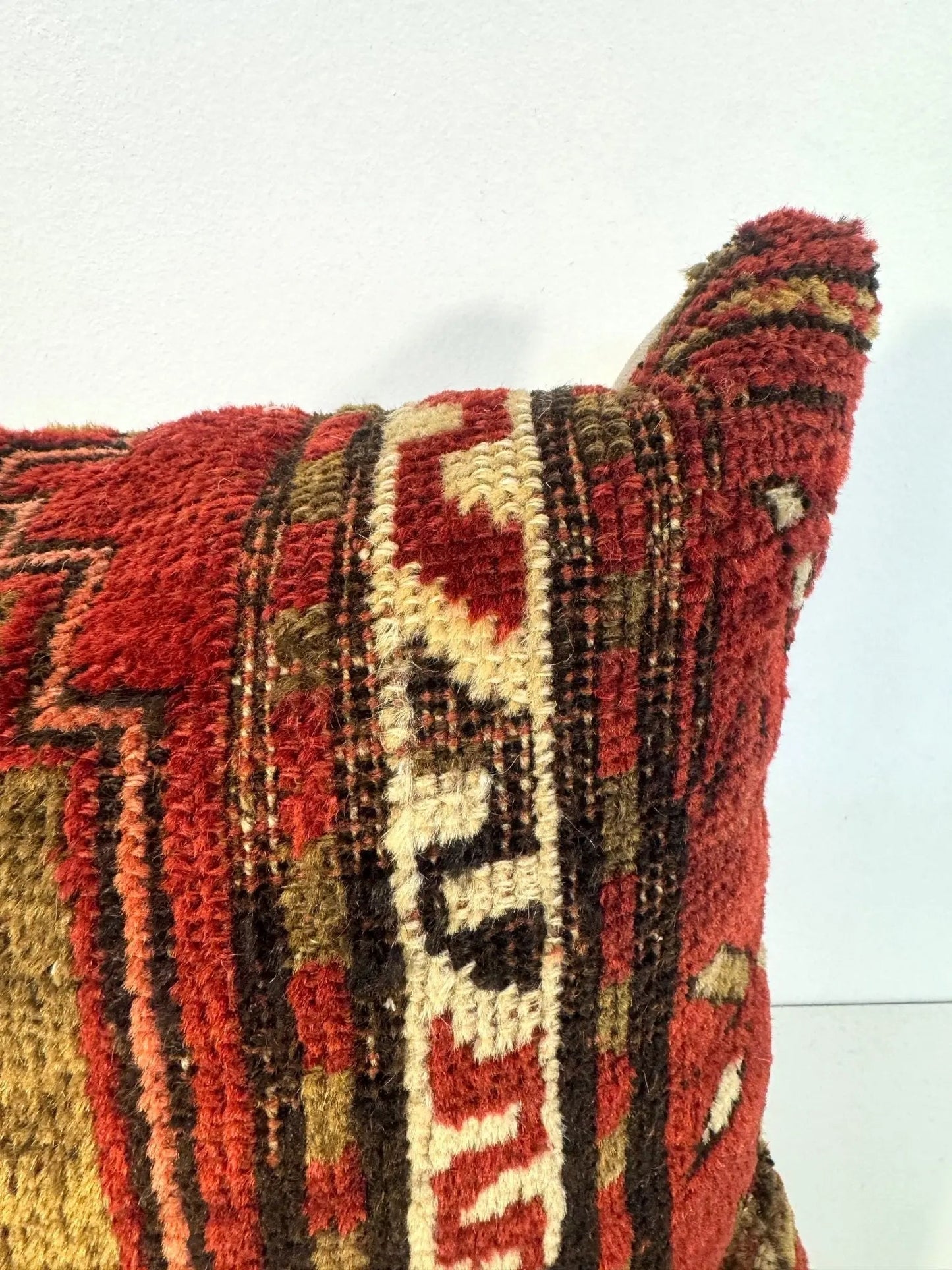 Pillow No. 031 | 16" x 16"