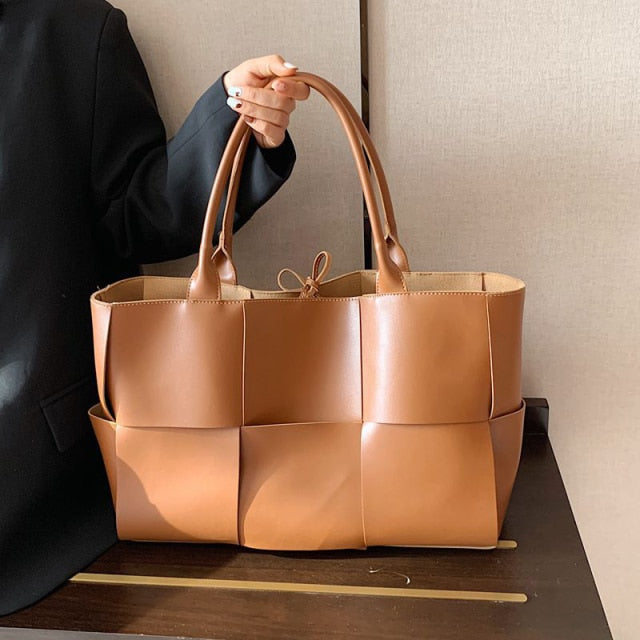 Plaid Weave Handbag