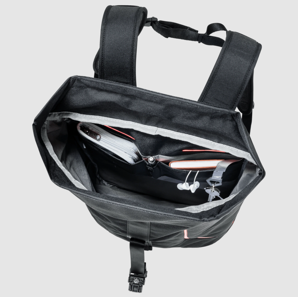 Jack Wolfskin Allspark OSRAM Illuminated 20 L Courier Backpack