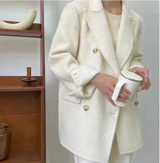 Oversized Cloud Dancer Blazer