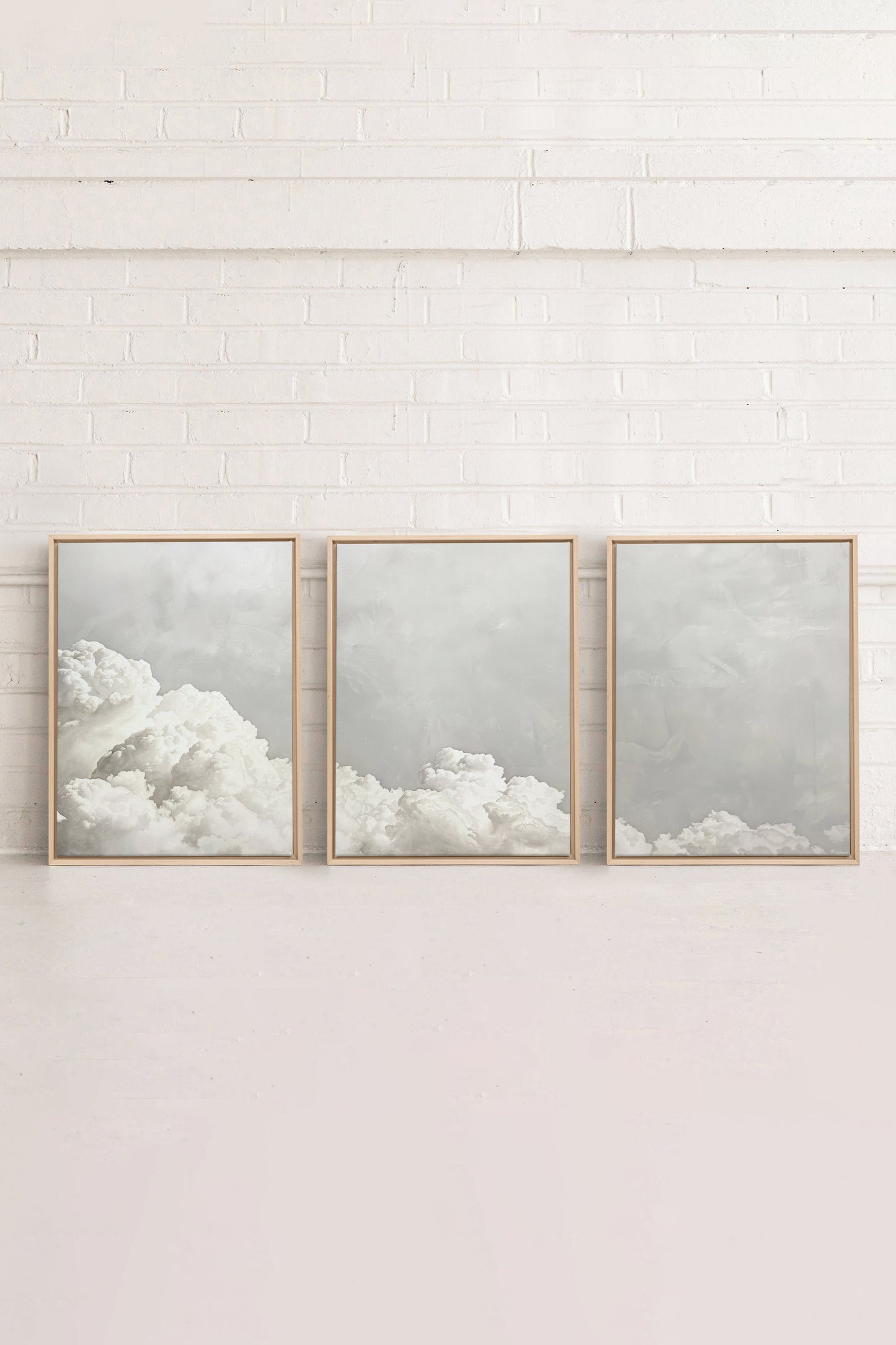 ANTIQUE CLOUDSCAPE TRIO (3 Oeuvres sur toile étirée)