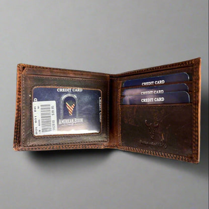 Men’s Steer Embossed Bifold Leather Wallet