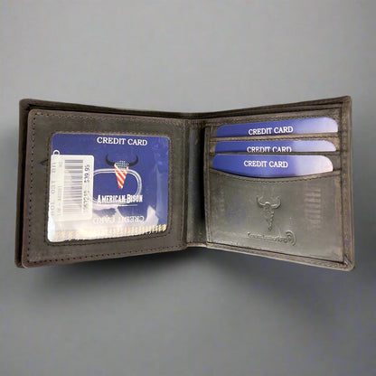 Men’s Cow Leather Mustang Embossed Bifold Wallet
