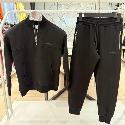 Sports One Unisex Joggers Set