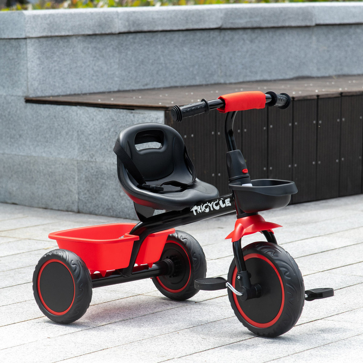 Large Kids Tricycle for Toddler 2-5 Year Old Girls and Boys, Toddler Trike Bike with Adjustable Seat, Safety Belt, Two Storage Baskets, Red