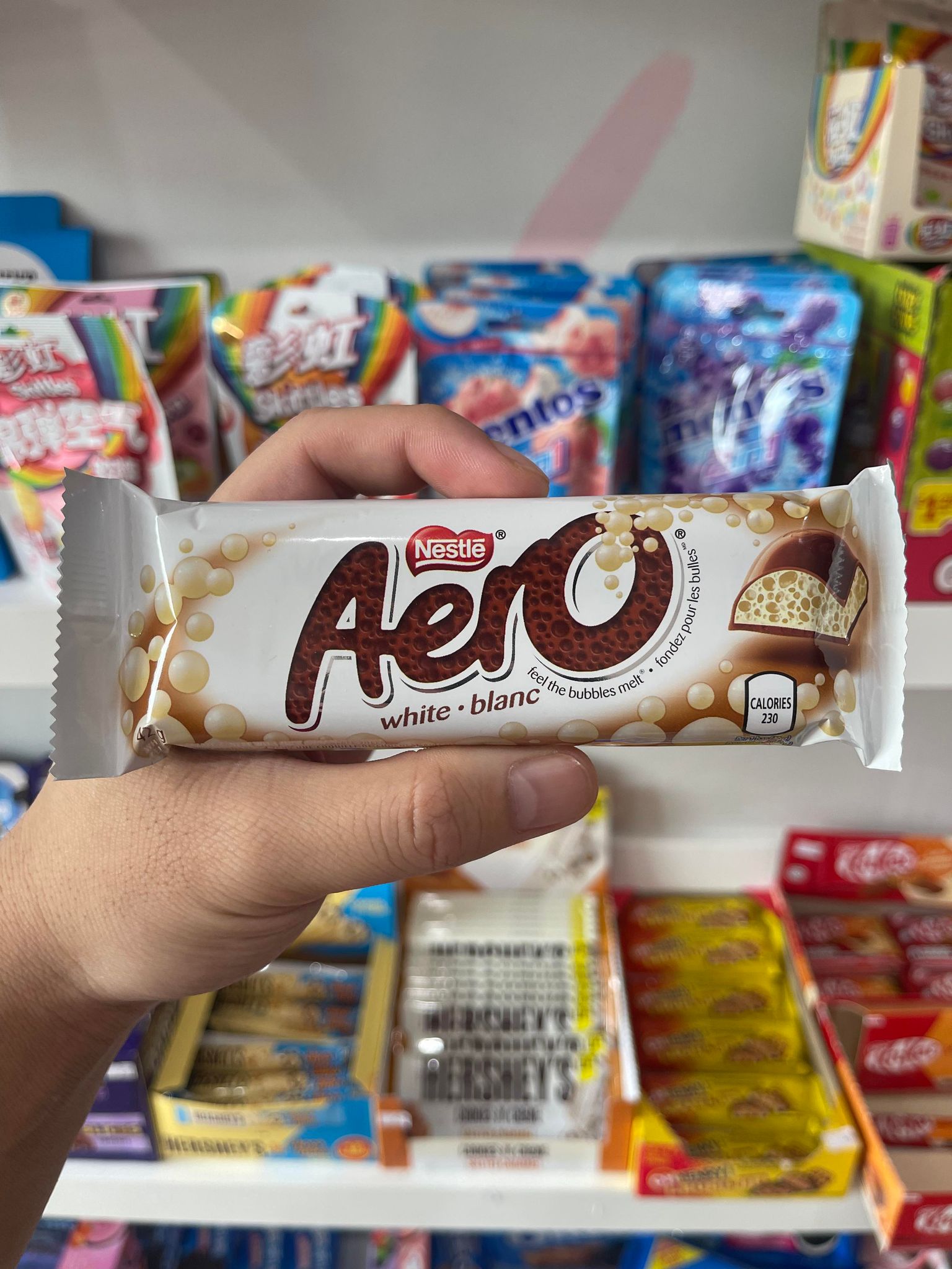 AERO - WHITE (CANADA) - 63g - Products Added