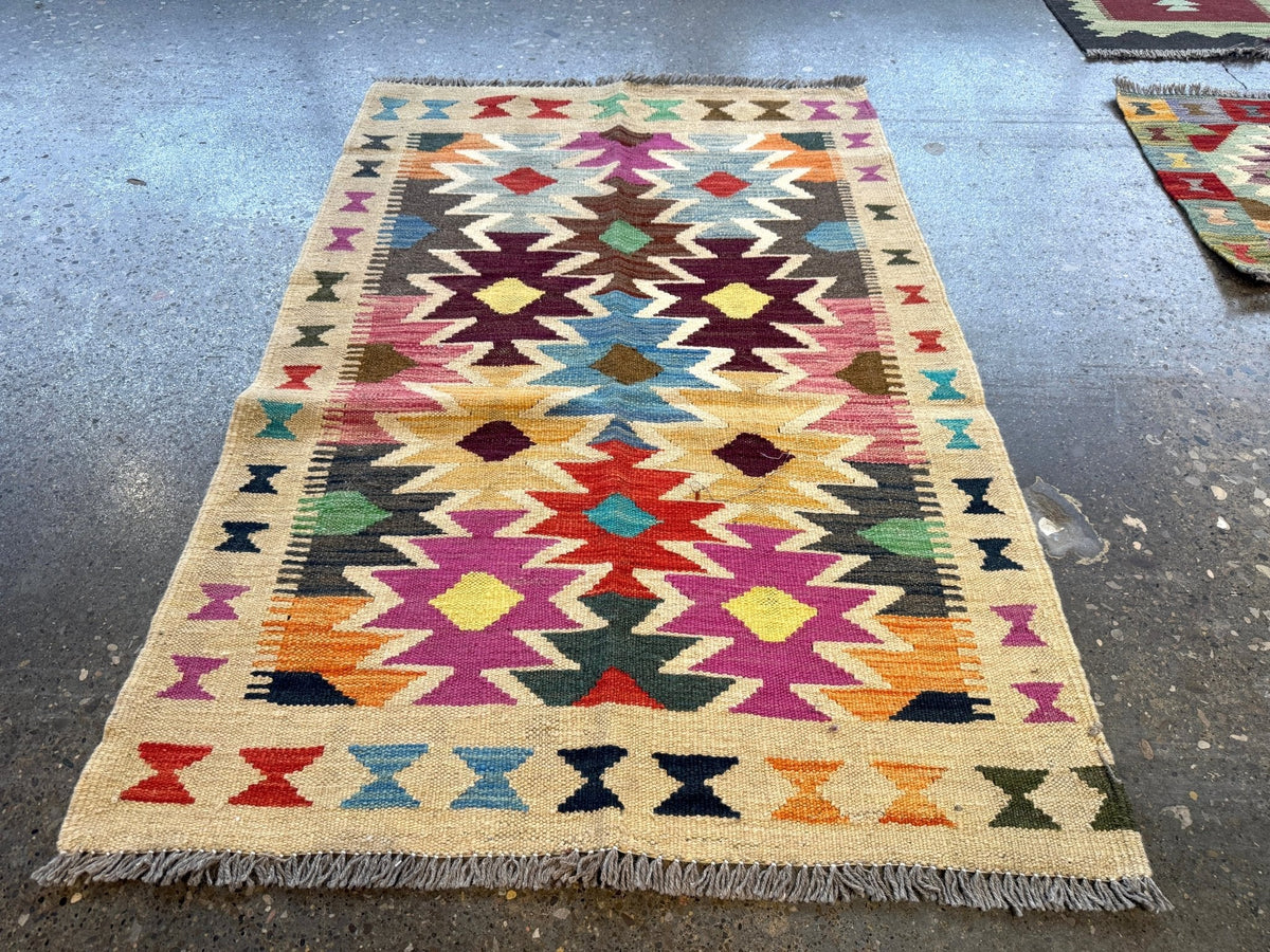 Afghan Maimana Kilim Rug | 2' 8" x 3' 11"