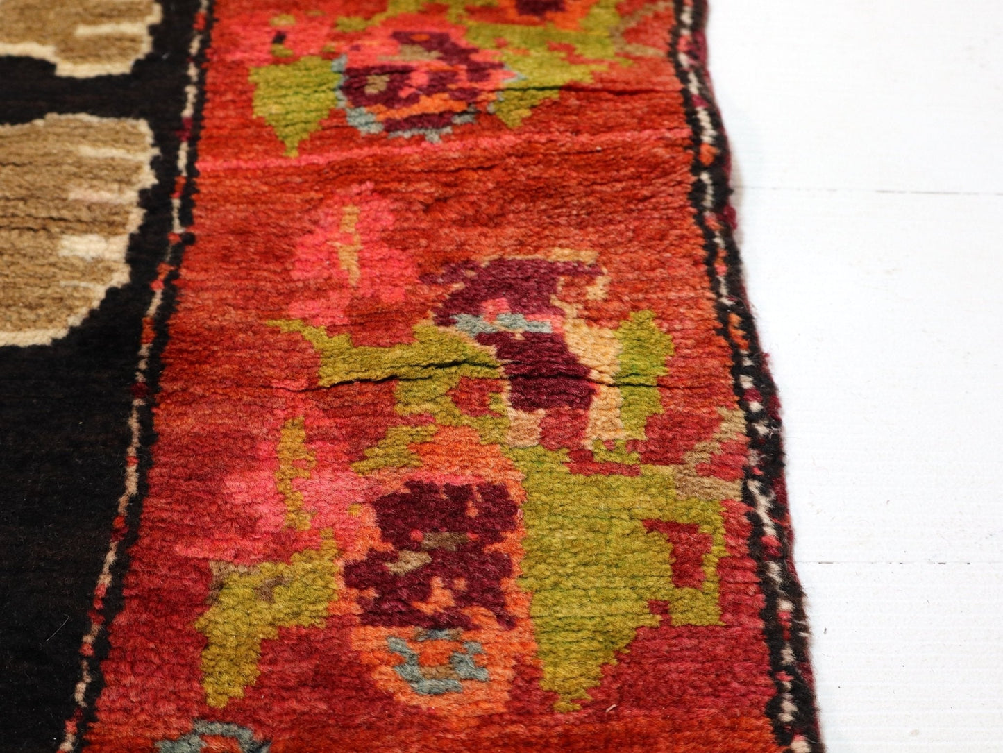 Caucasian Karabakh Rug | 4' 5" x 9' 8"