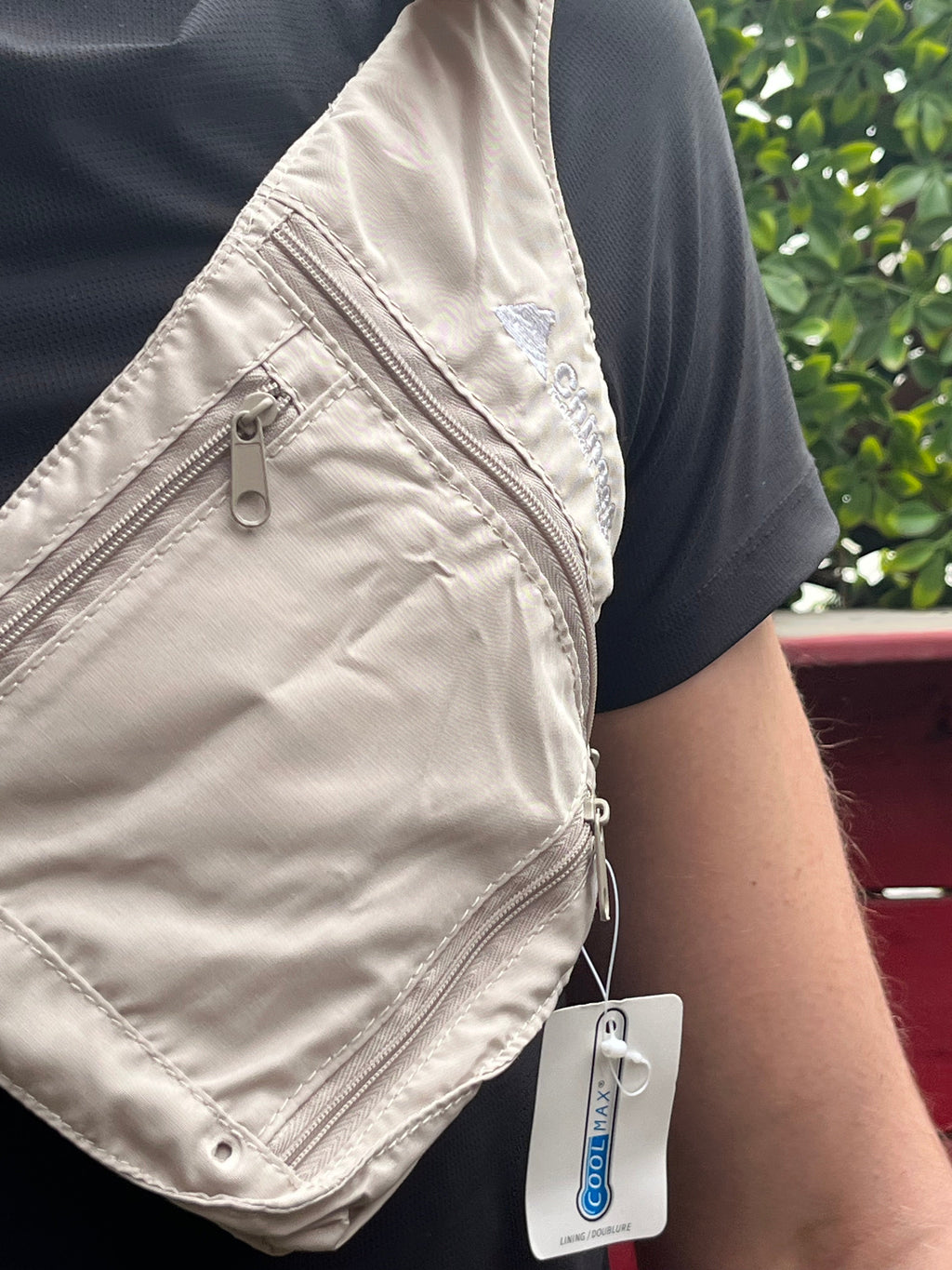Chinook Travel Undercover CoolMax Shoulder Safe Conceal Passport, Money & Valuables