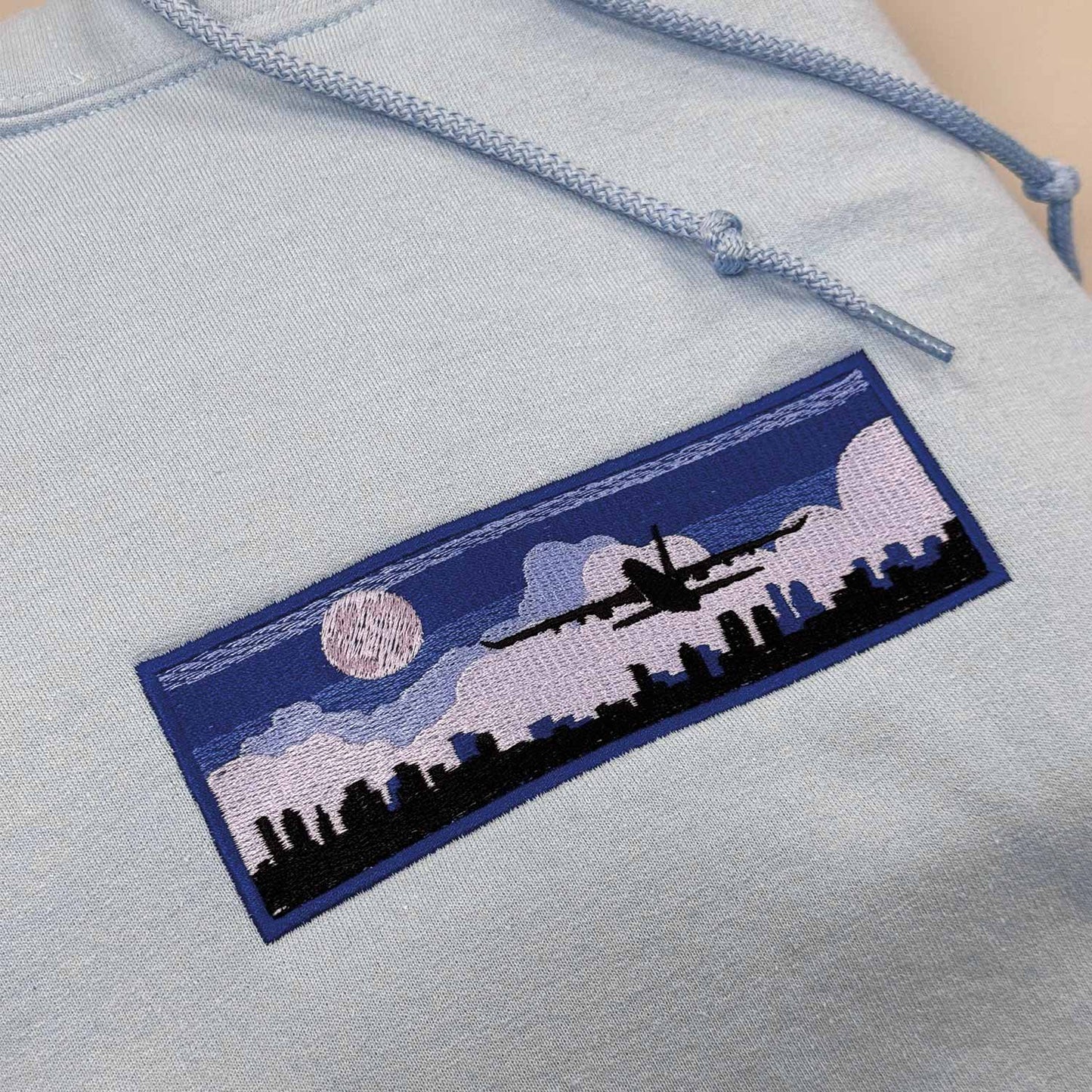 Hoodie Avion brodé