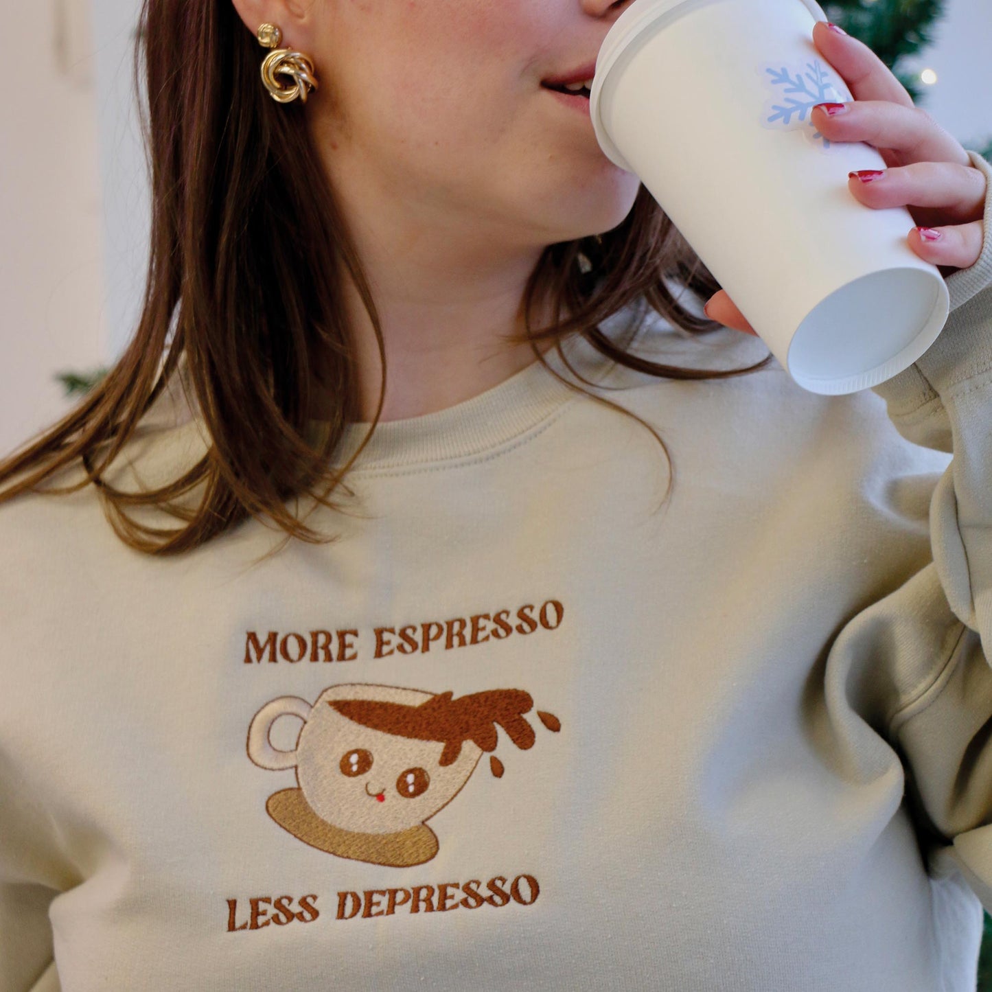 Crewneck "More Espresso Less Depresso" brodé