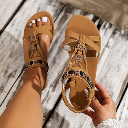 Women's Round Toe Vintage Flat Vacation Style Beaded Sandals