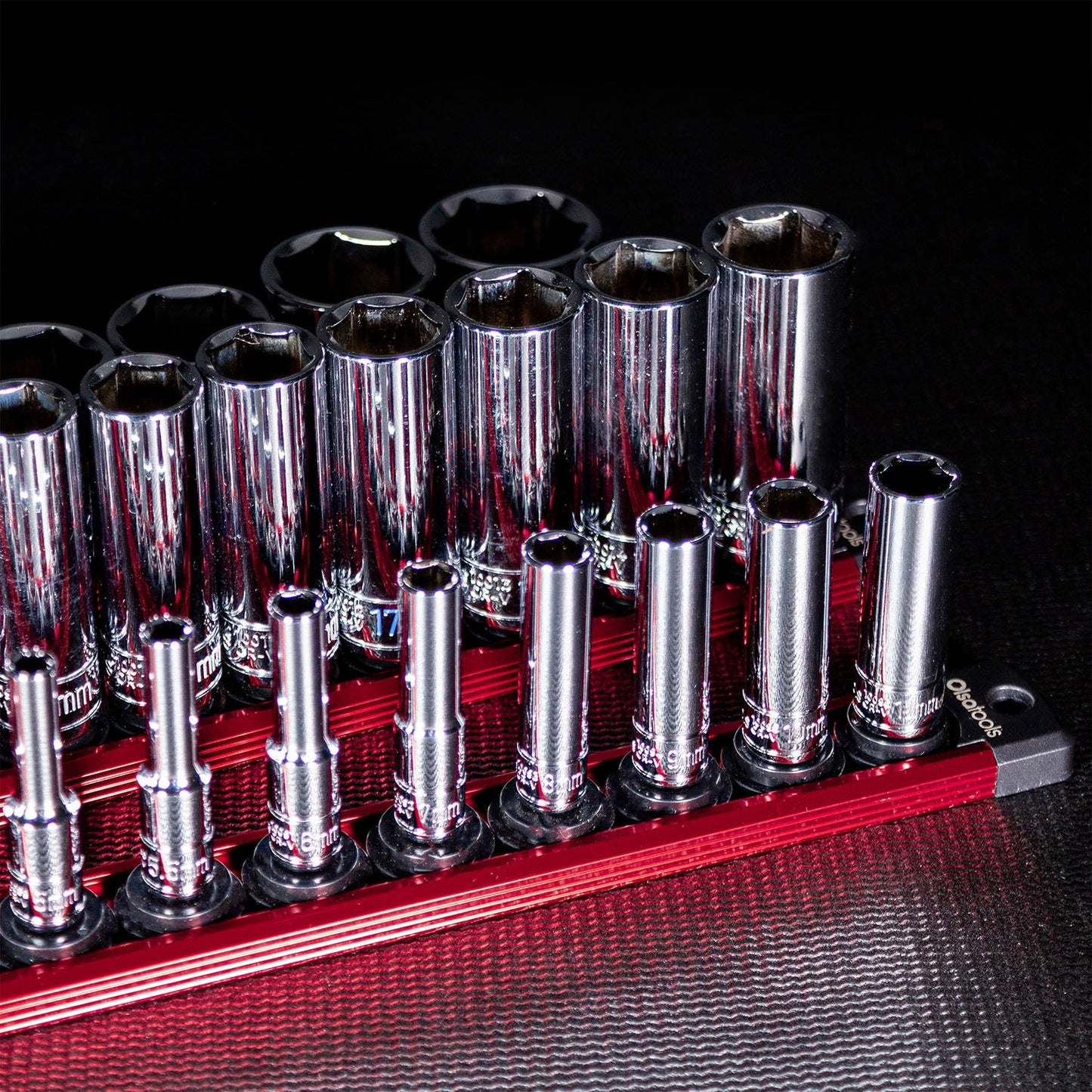 Magnetic Aluminum Socket Rails