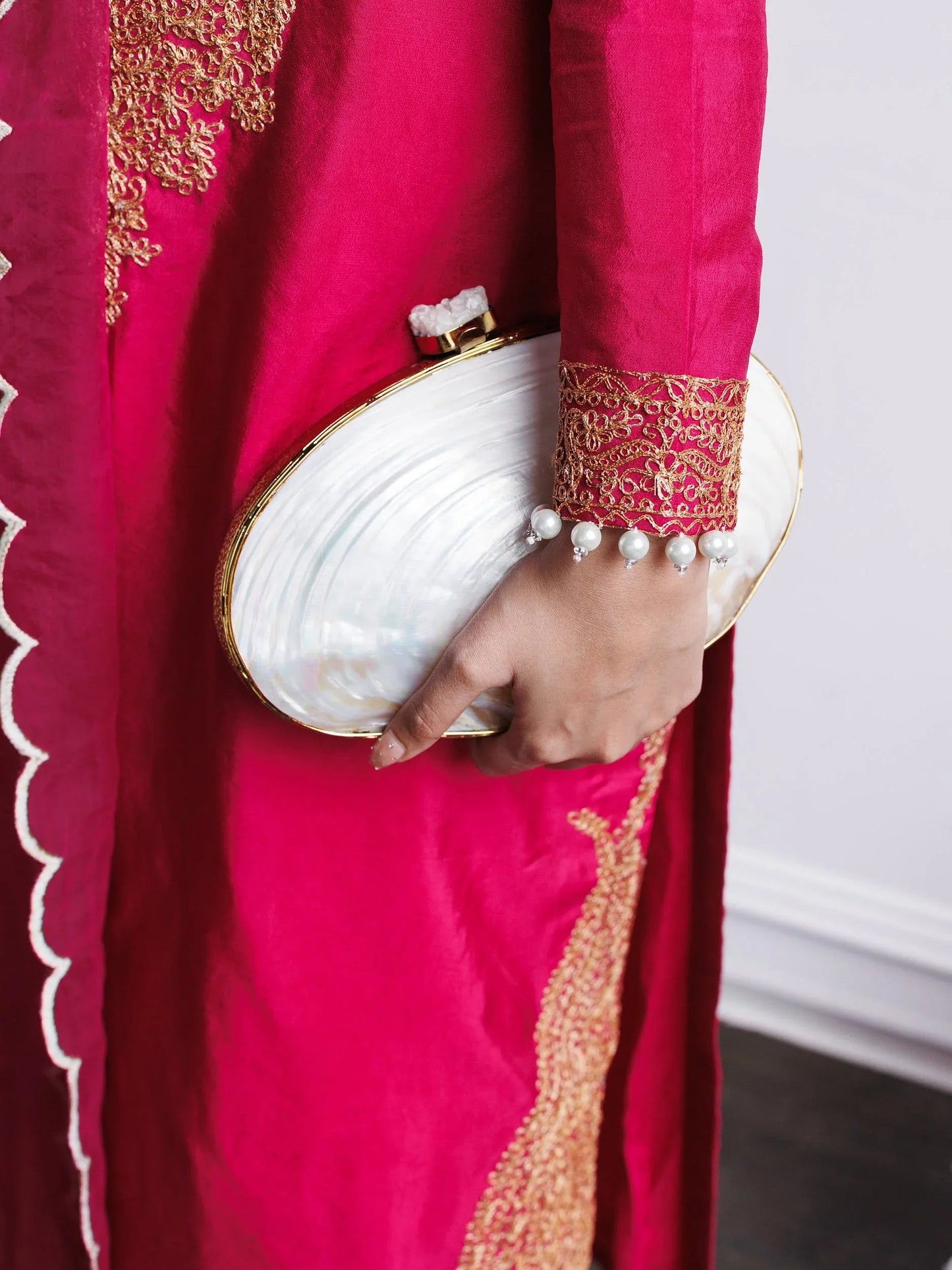 The VENUS Clutch