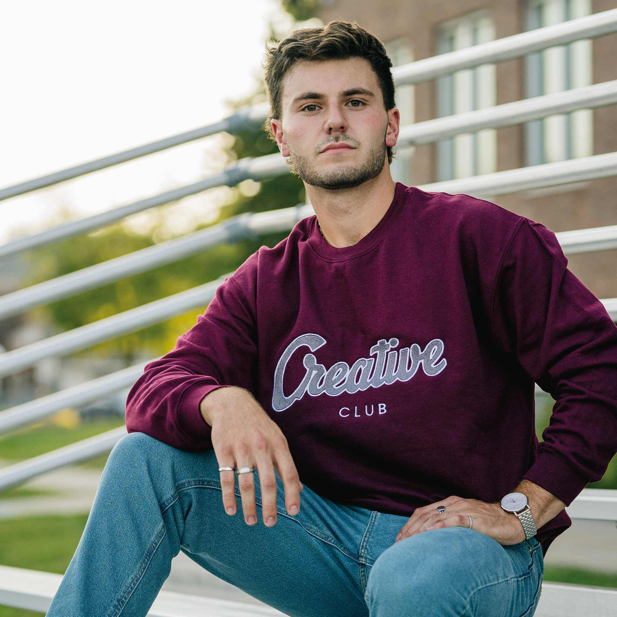 Crewneck "Creative Club" brodé