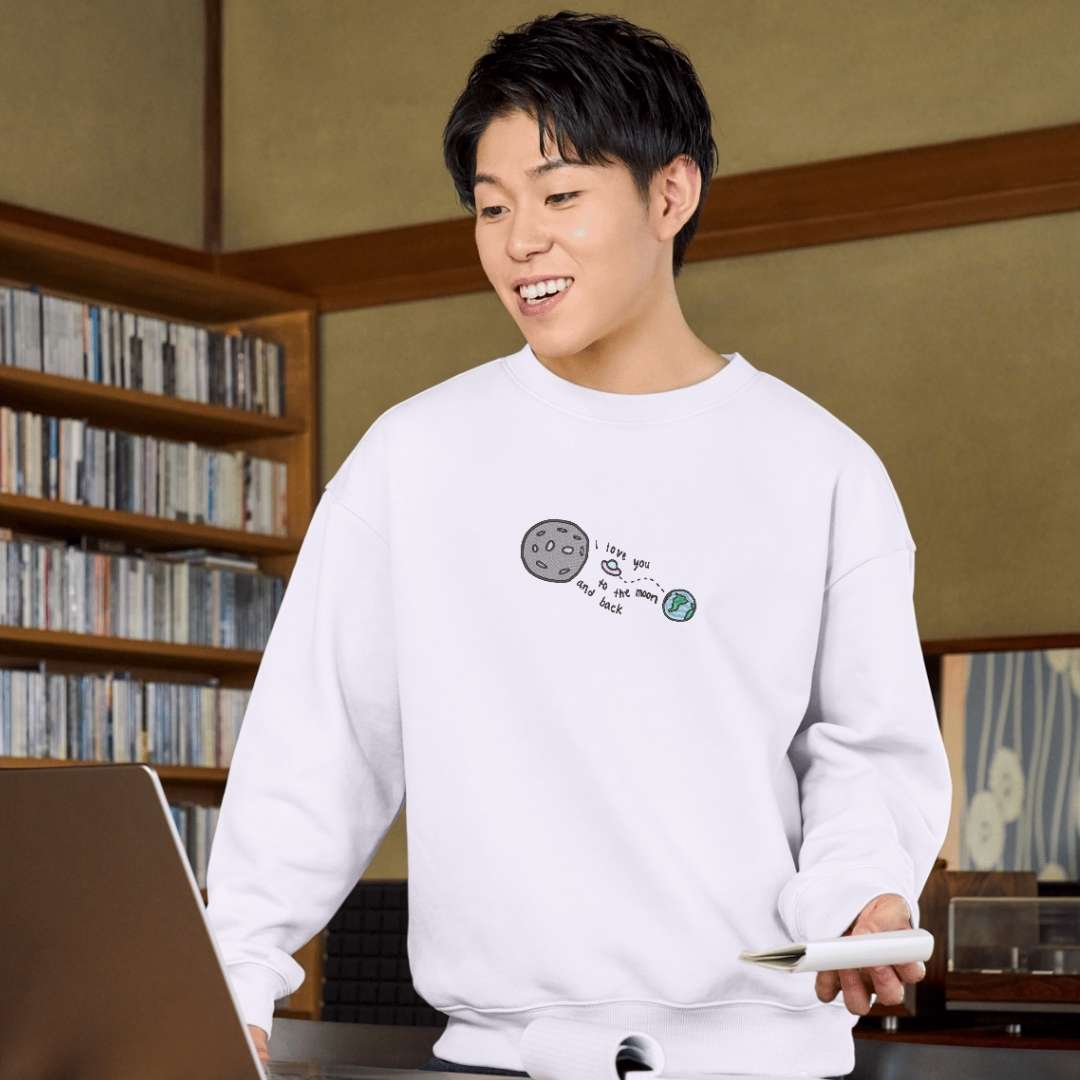 Crewneck Moon and Back brodé