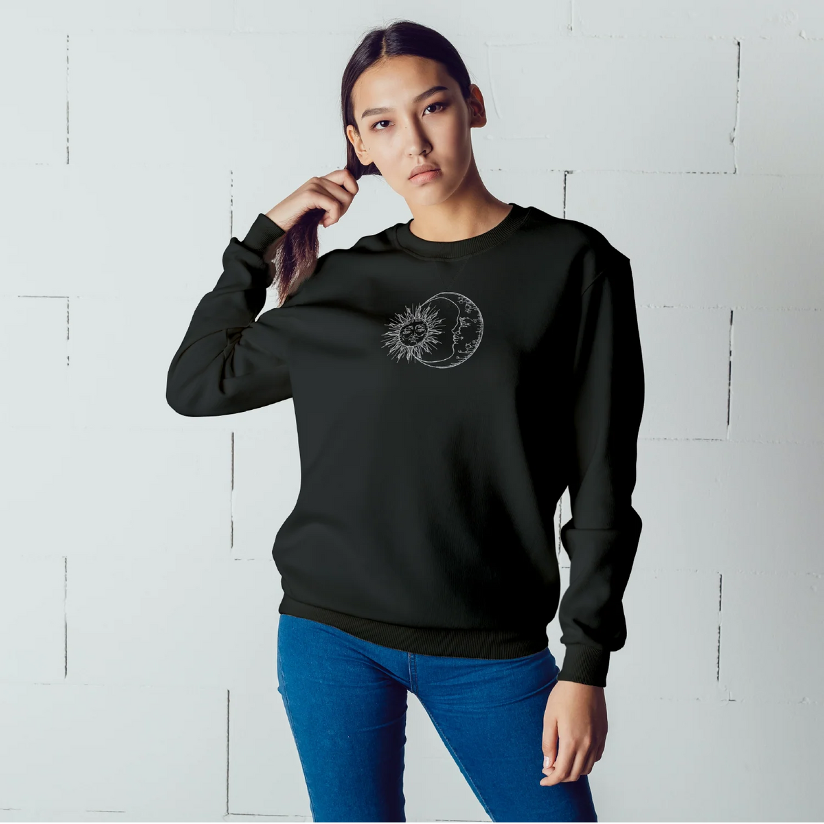 Crewneck Sun and Moon brodé