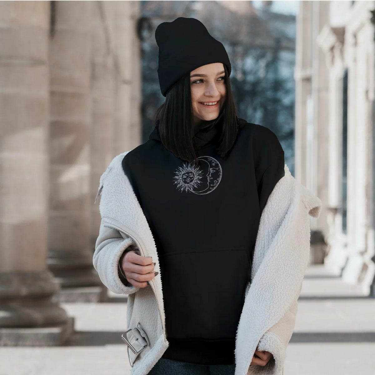 Hoodie Sun and Moon brodé