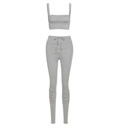 Summer Women's Casual Outfit with Off-Shoulder Design