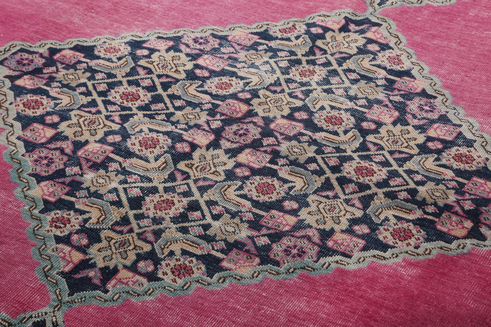 Persian Ardabil Rug | 7' 10" x 9' 3"