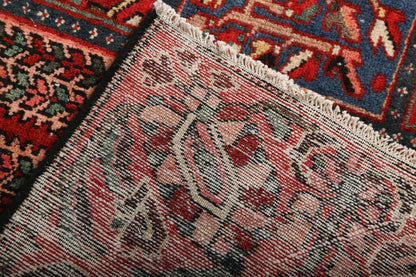 Persian Bakhtiari Rug | 8' 6" x 12' 6"