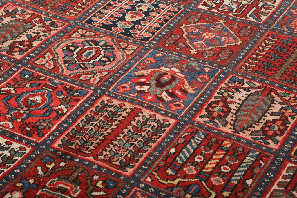 Persian Bakhtiari Rug | 8' 6" x 12' 6"