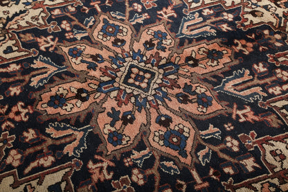 Persian Bakhtiari Rug | 9' 10" x 12' 9"