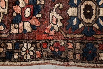 Persian Bakhtiari Rug | 9' 10" x 12' 9"