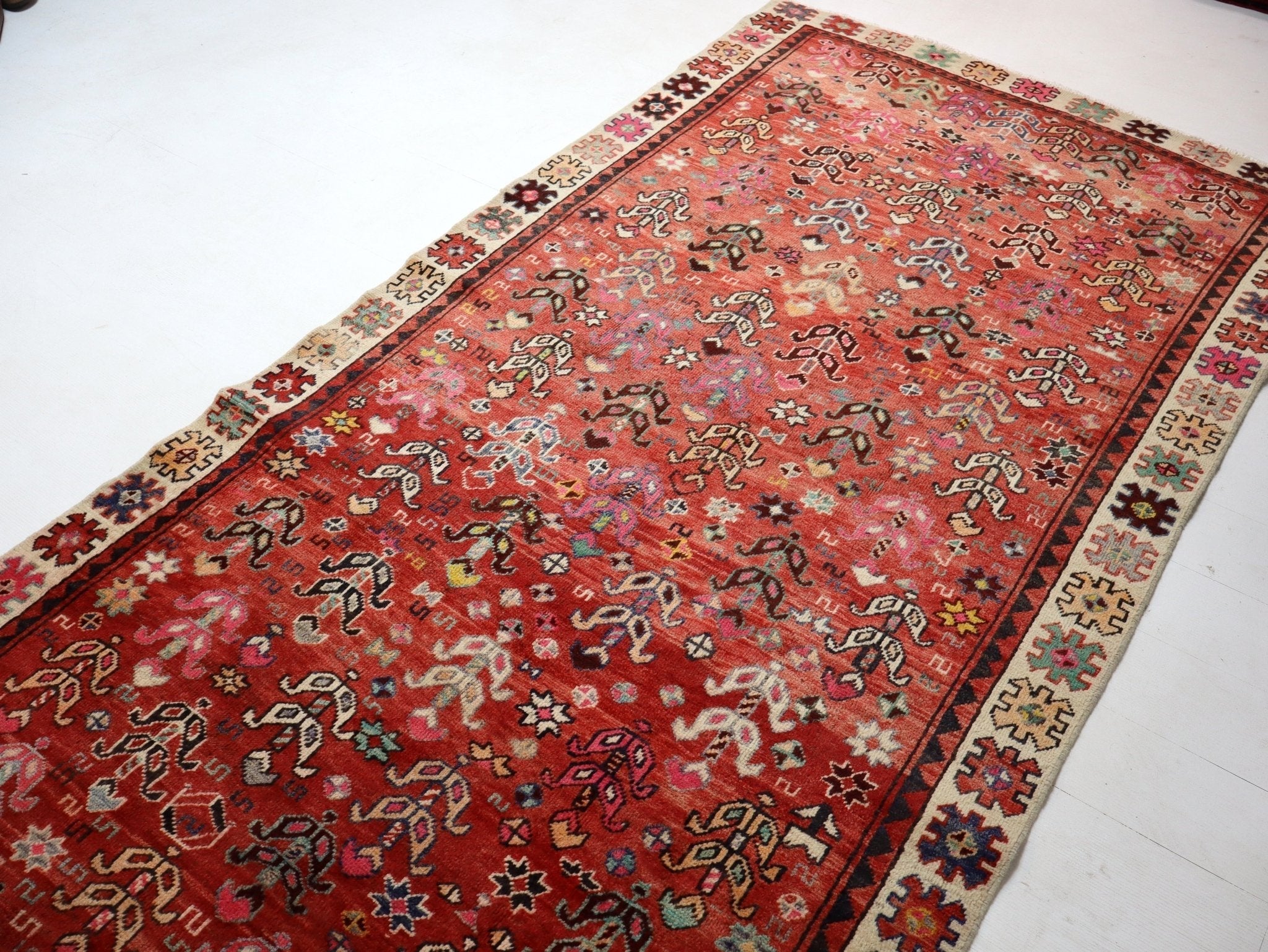 Persian Baluch Rug | 4' 8” x 9' 5"