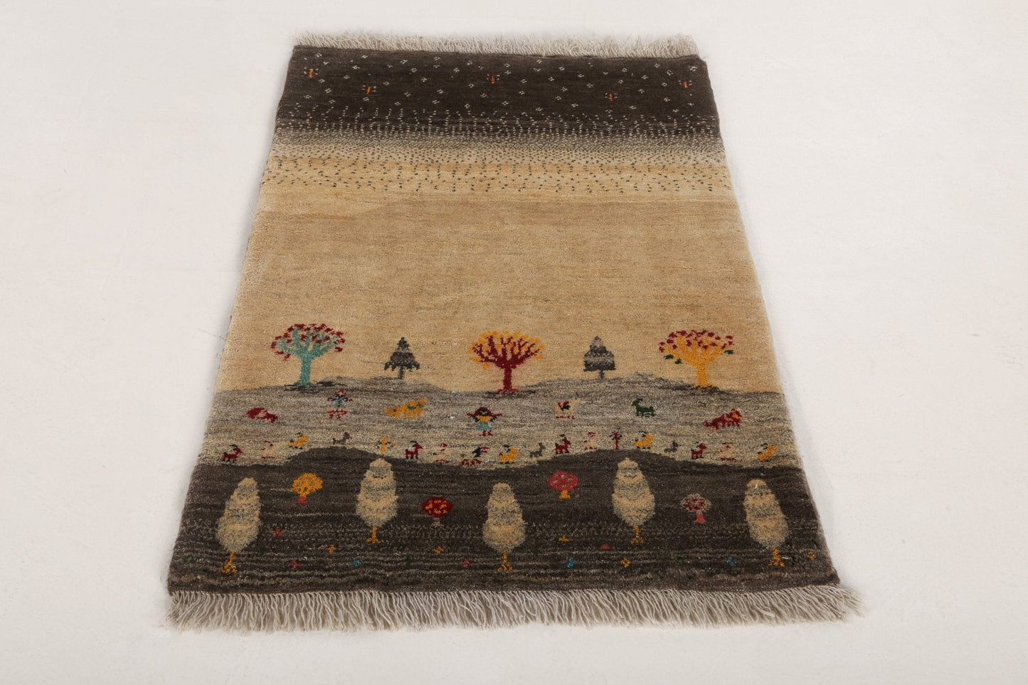 Persian Gabbeh Rug | 2' 9"	x 4'