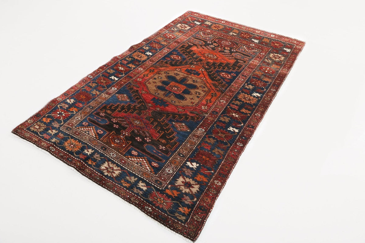 Persian Hamadan Rug | 4' 3" x 6' 8"