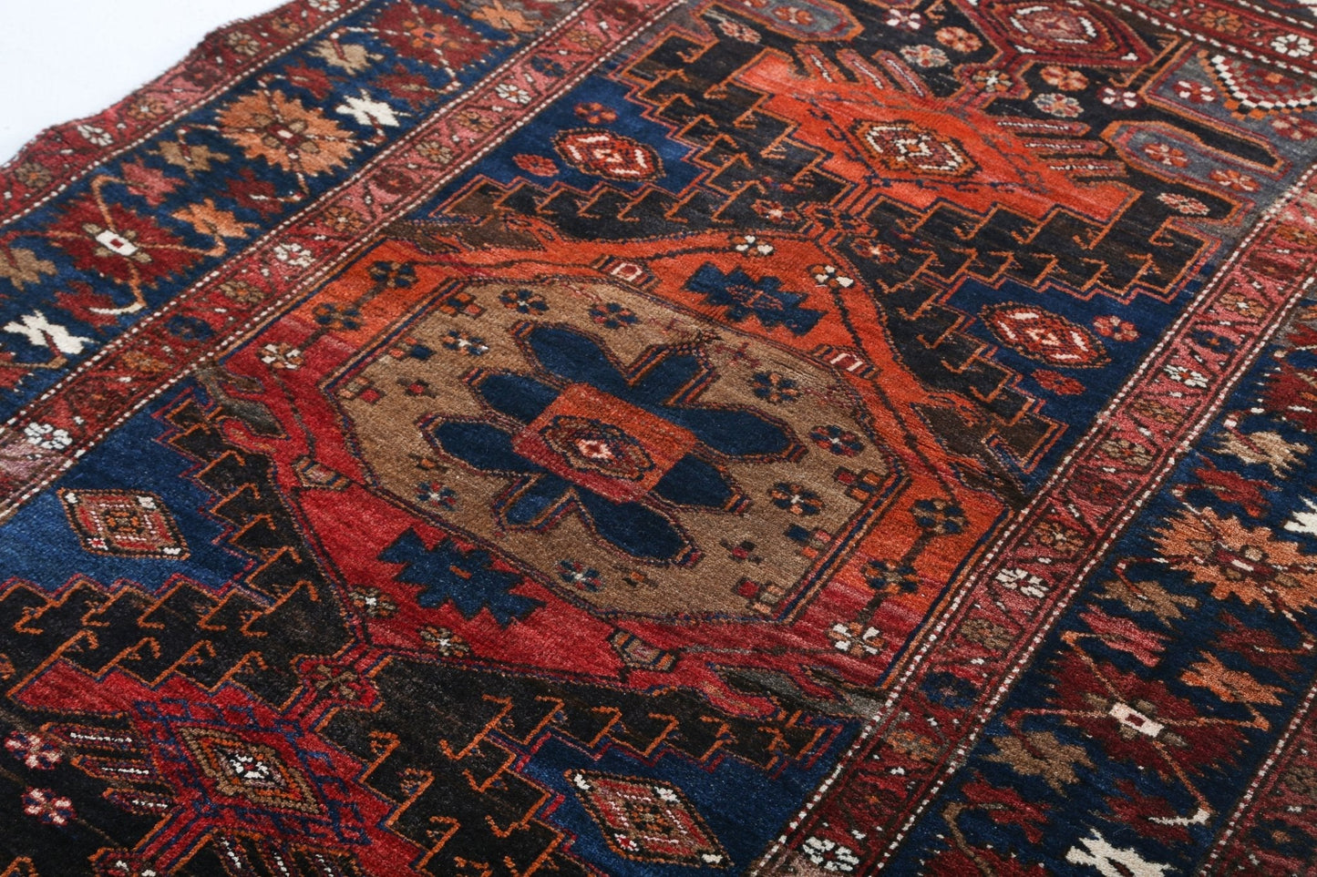 Persian Hamadan Rug | 4' 3" x 6' 8"