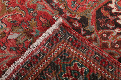 Persian Heriz Rug | 6' 9" x 9' 6"