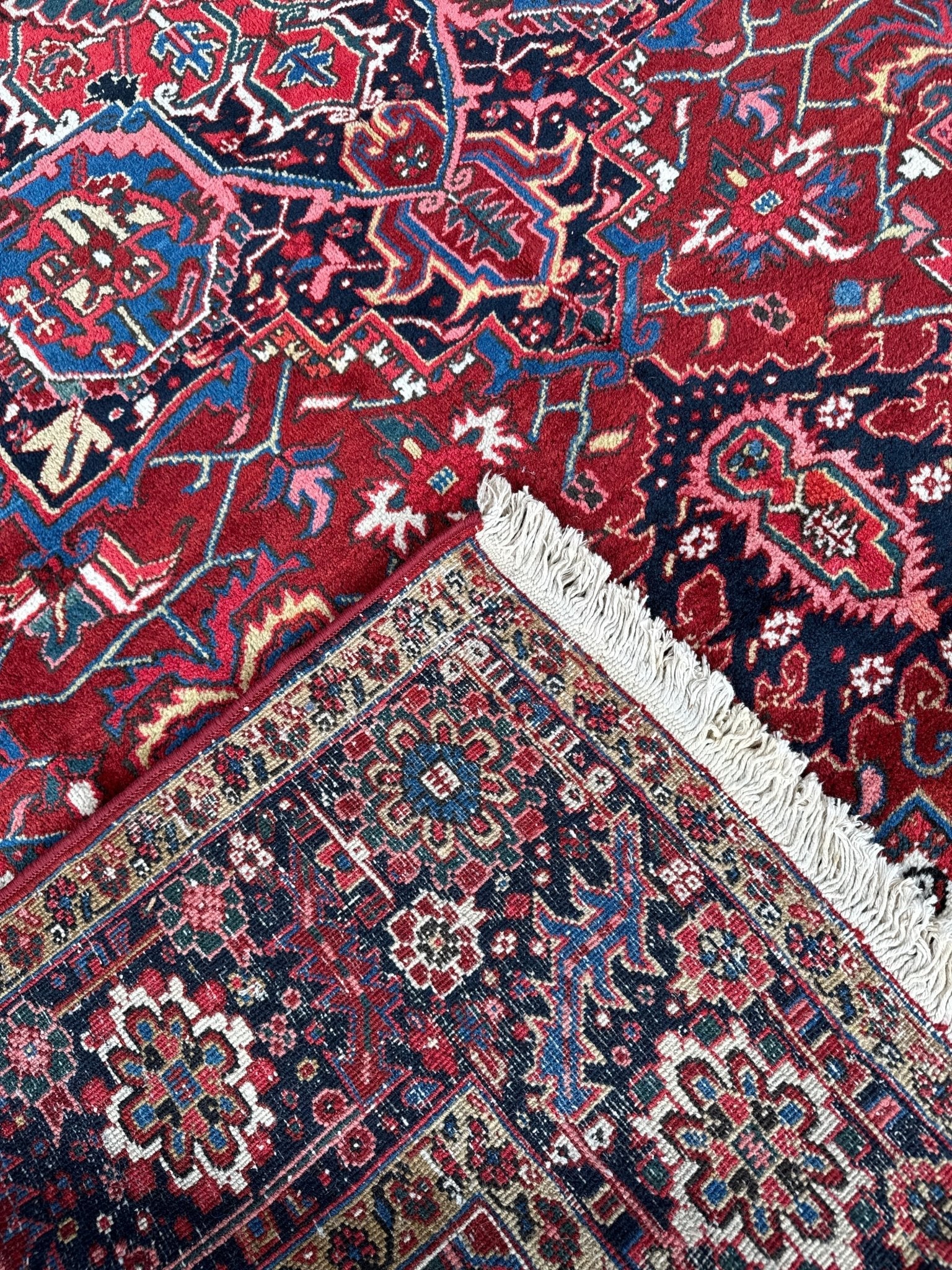 Persian Heriz Rug | 8' 3" x 12' 6"