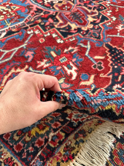 Persian Heriz Rug | 8' 3" x 12' 6"