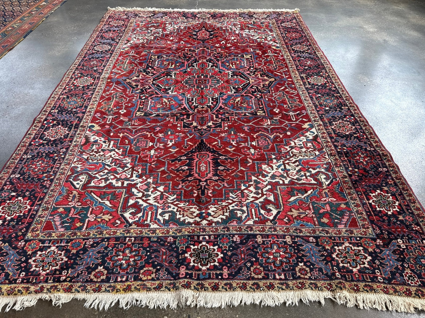 Persian Heriz Rug | 8' 3" x 12' 6"