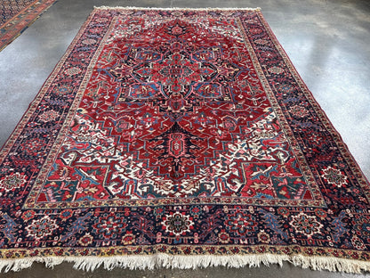 Persian Heriz Rug | 8' 3" x 12' 6"