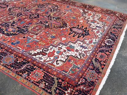 Persian Heriz Rug | 9' 5" x 12' 10"