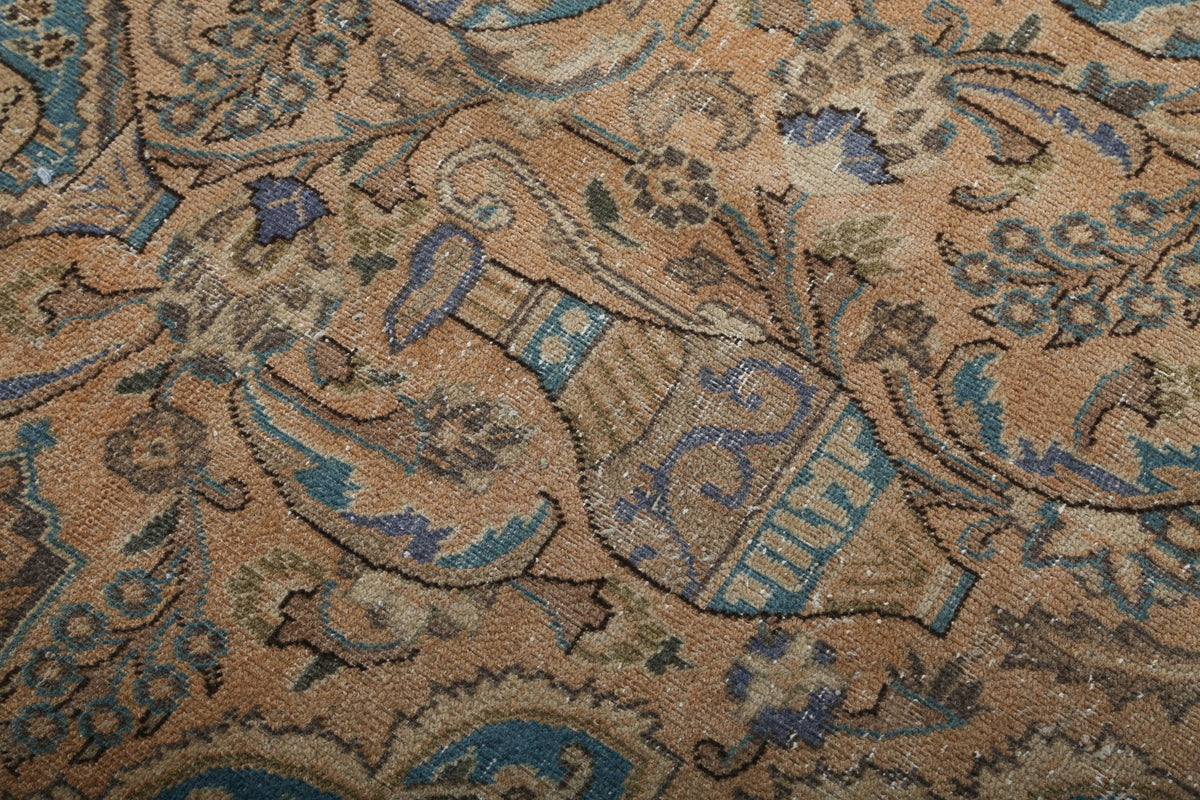Persian Kashmar Rug | 6' 4" x 9' 3"