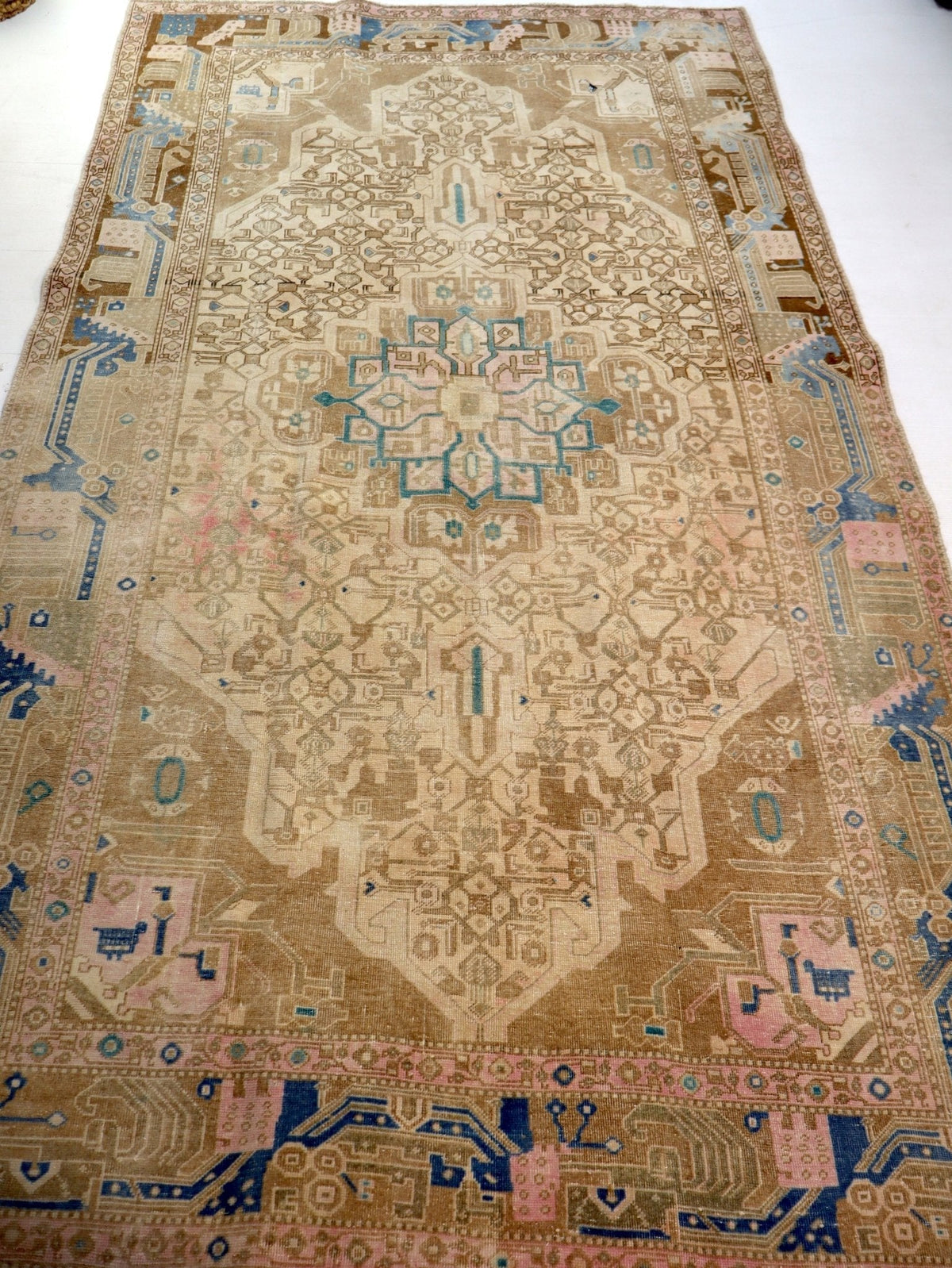 Persian Nahavand Rug | 5' 1” x 9' 4"