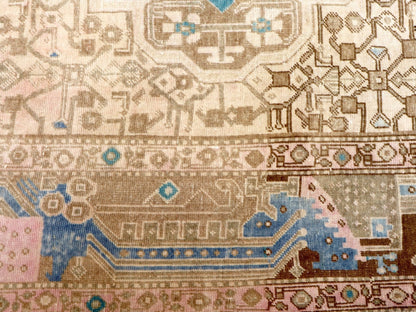 Persian Nahavand Rug | 5' 1” x 9' 4"