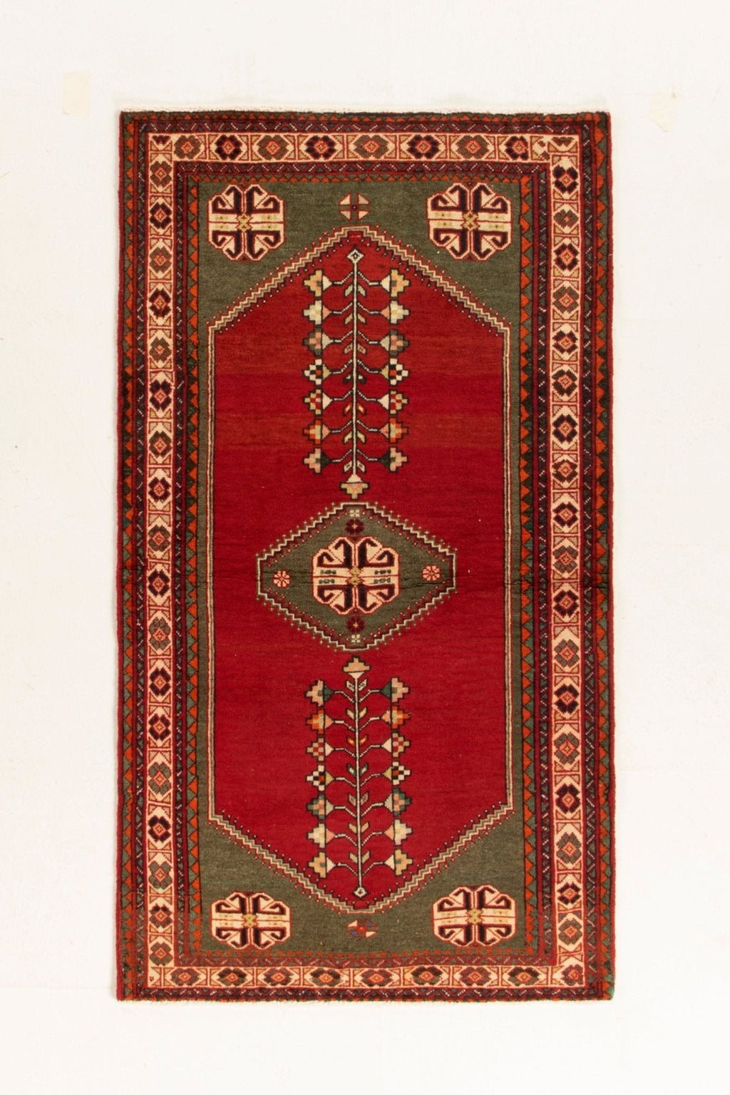 Persian Abadeh Rug | 2' 11" x 5' 2"