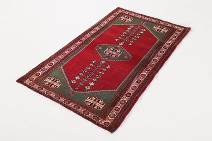 Persian Abadeh Rug | 2' 11" x 5' 2"