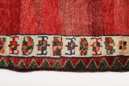 Persian Shiraz Rug | 5' 11" x 6' 9"