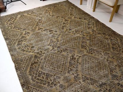 Persian Sirjan Rug | 6' 8” x 9' 11"